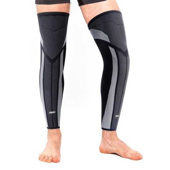 Are Compression knee sleeves worth it?
