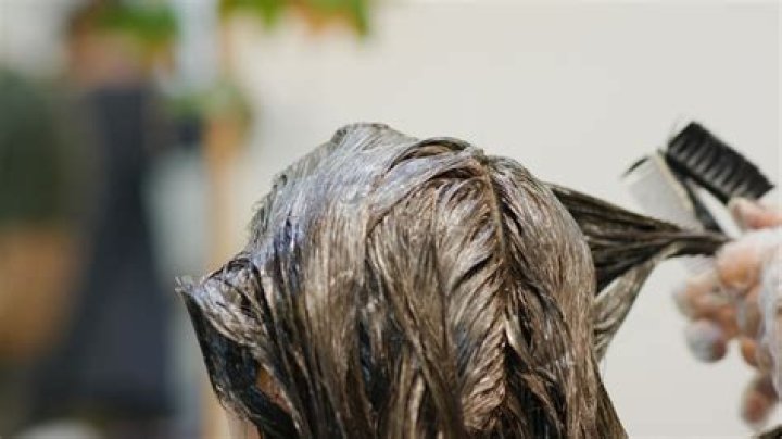 Are metallic salts bad for your hair?