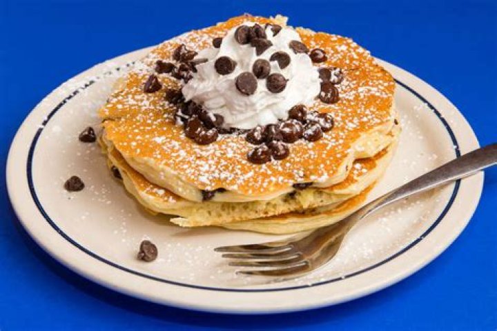 buttermilk chocolate chip pancakes ihop