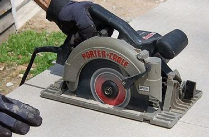 Can I cut concrete with a circular saw