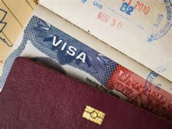 Can I get a visa on entry to Vietnam?