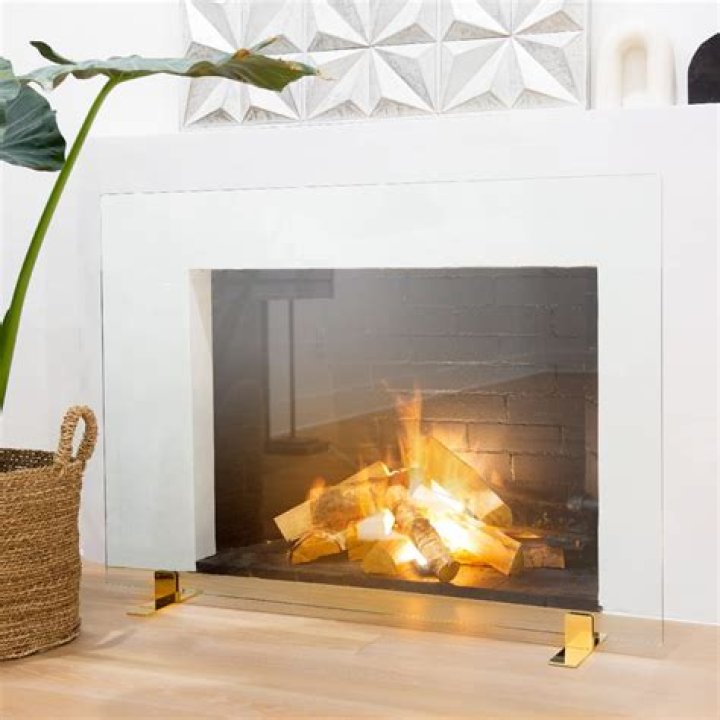 Can I remove the glass from my gas fireplace