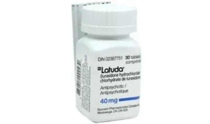 can latuda be cut in half