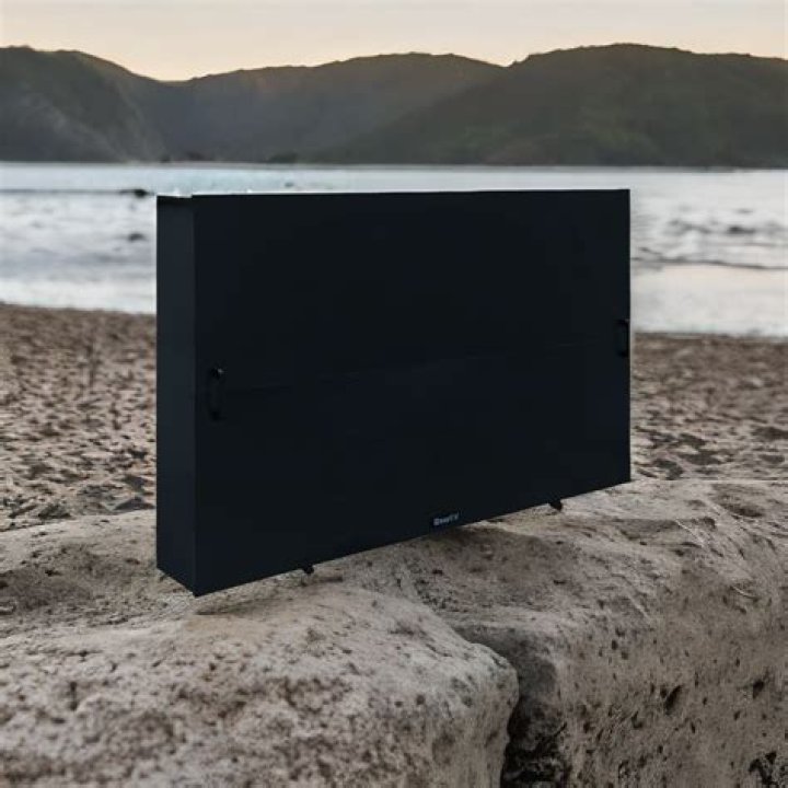 Can plasma TV be used outside