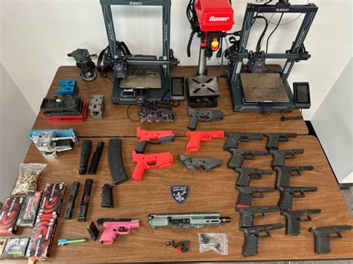 Can you buy machine guns in Colorado?