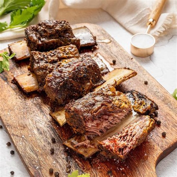 Can you eat beef short ribs rare