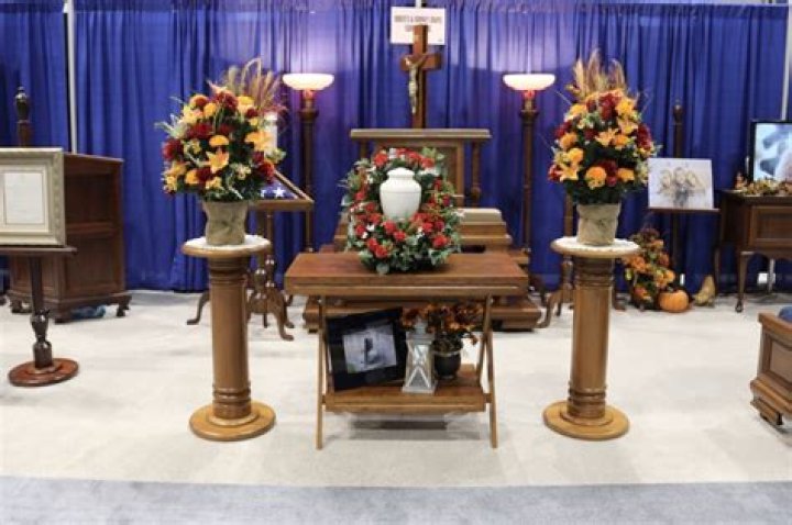 Can you have a cremation on a Sunday?