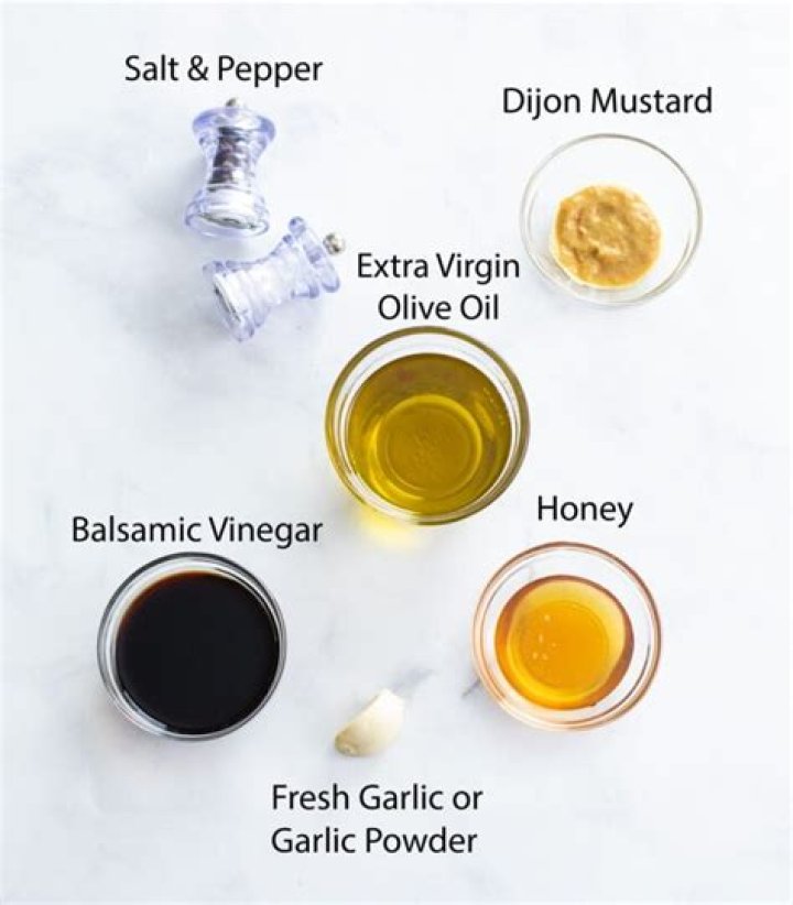 Can you use balsamic vinegar instead of white vinegar