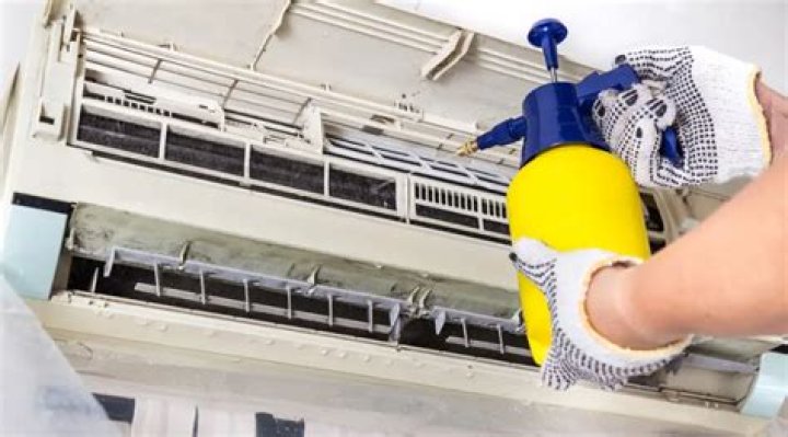 cleaning air conditioner coils with vinegar
