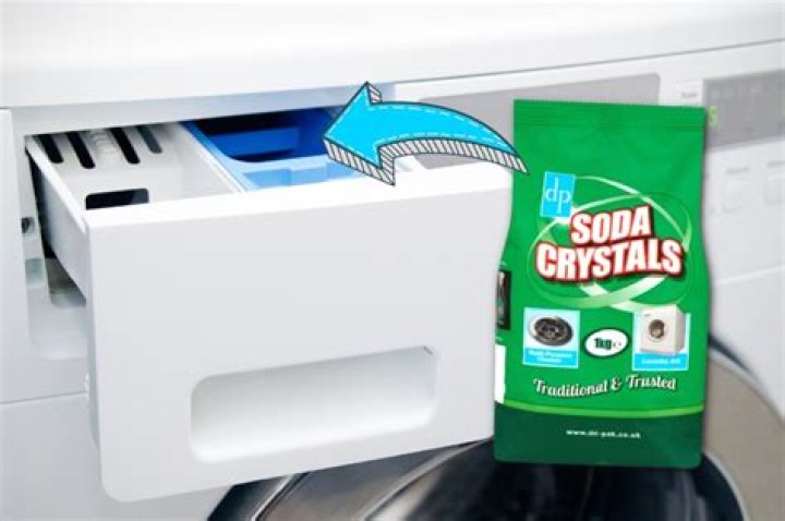 cleaning paving slabs with soda crystals