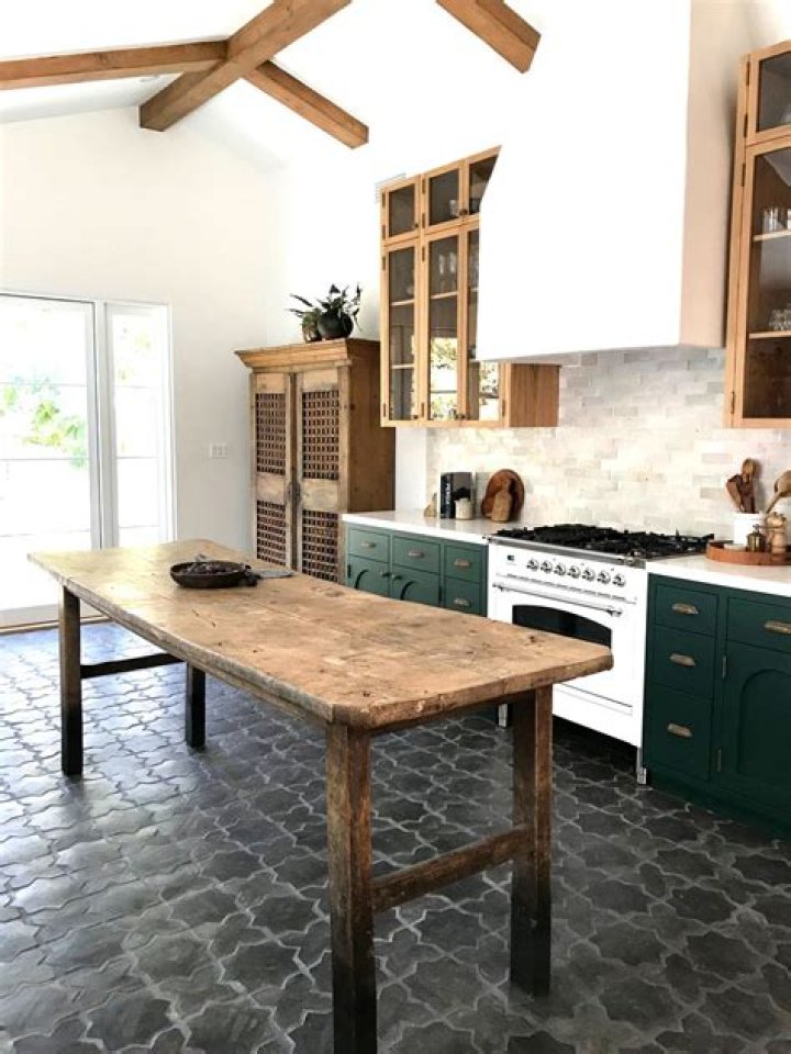 cost to retile kitchen floor
