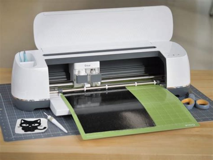 cricut vinyl cutter
