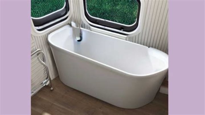 deep rv bathtub