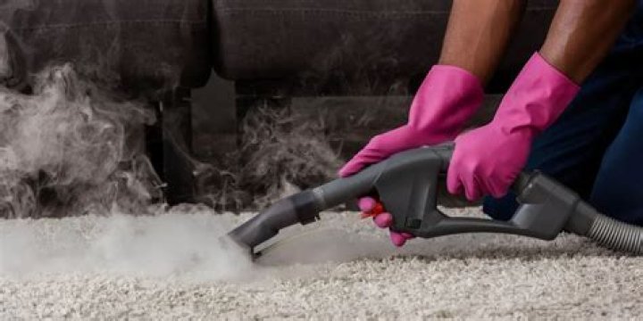 Do steam cleaners leave carpets wet