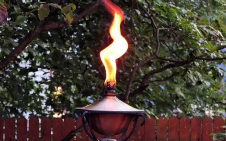 does fire keep mosquitoes away