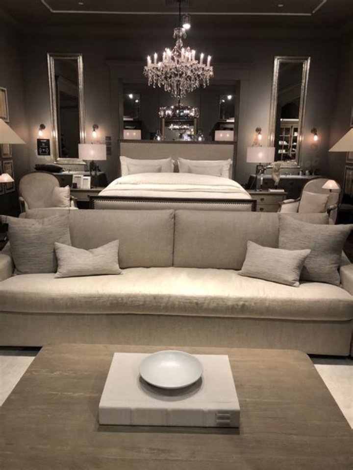 does restoration hardware have sales