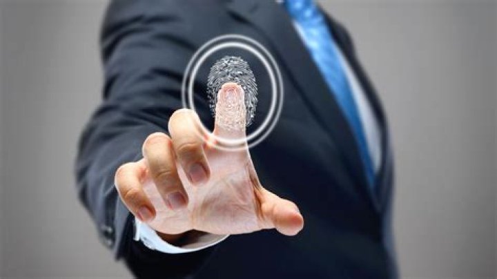 Experts tricked the fingerprint scanner with glue