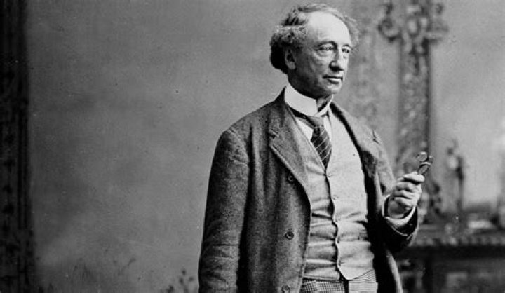 first prime minister of canada