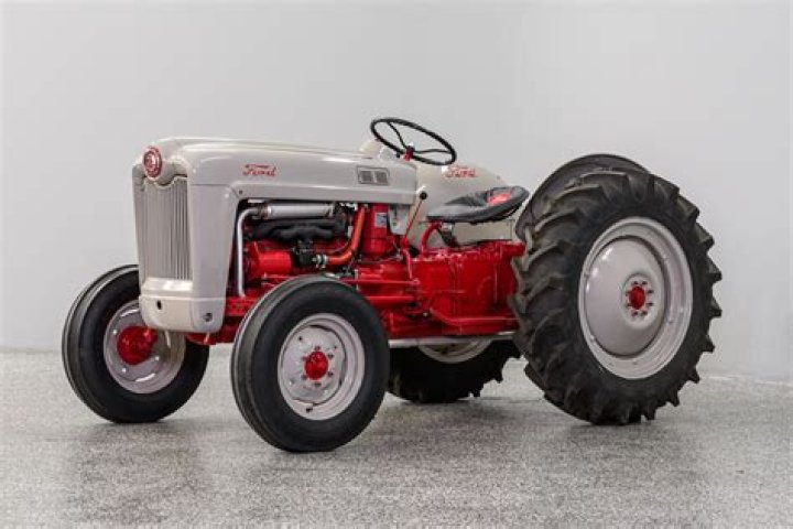 ford jubilee tractor