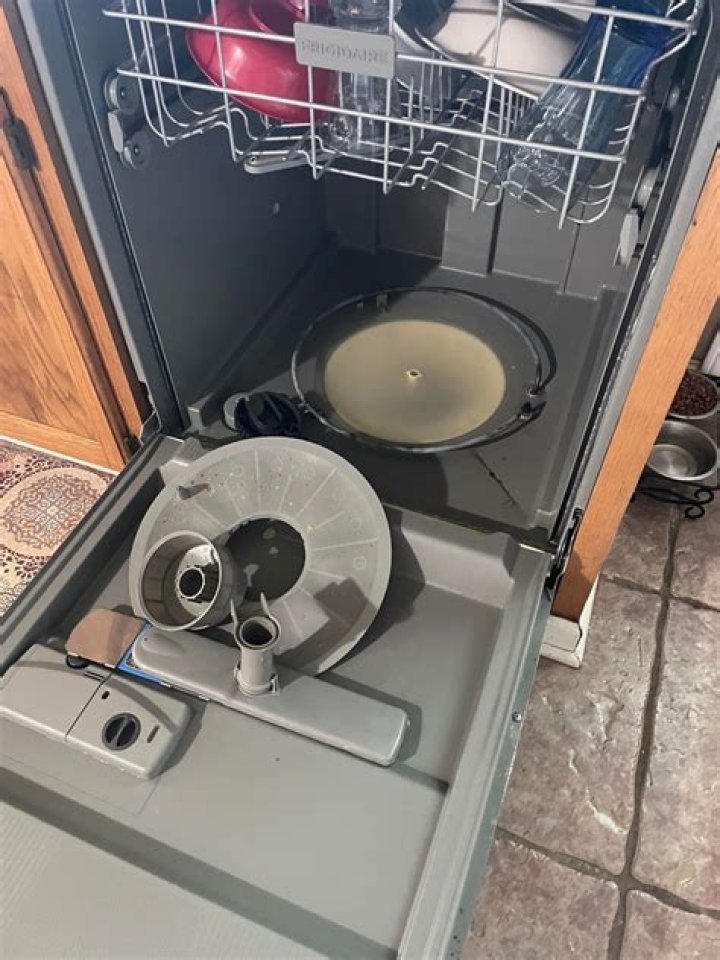 frigidaire dishwasher not draining