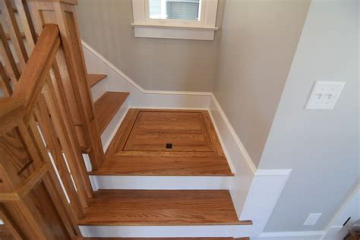 hardwood stairs landing