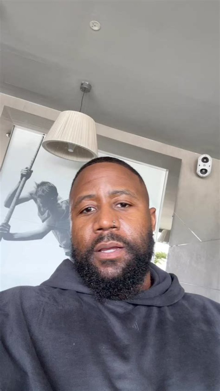 How do I keep my ceiling warm in a high room?