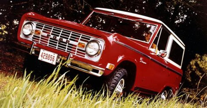 How do I read a large file in R