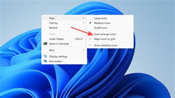 How do I stop Windows 10 from rearranging my icons?