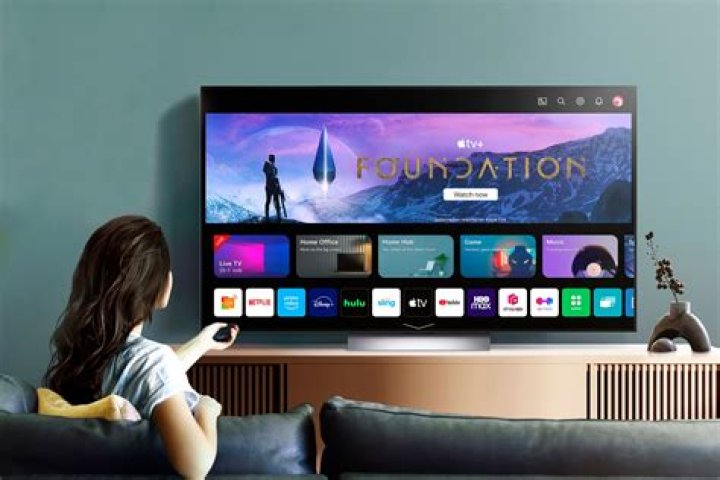 How do I watch CNN on my smart TV?