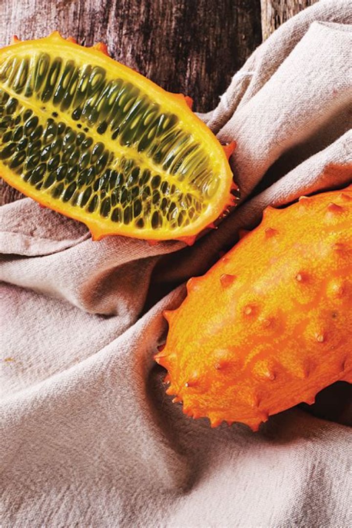 How do you eat African horned cucumbers?