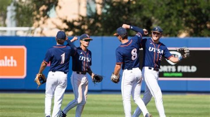How fast do you have to pitch to play d1 baseball?