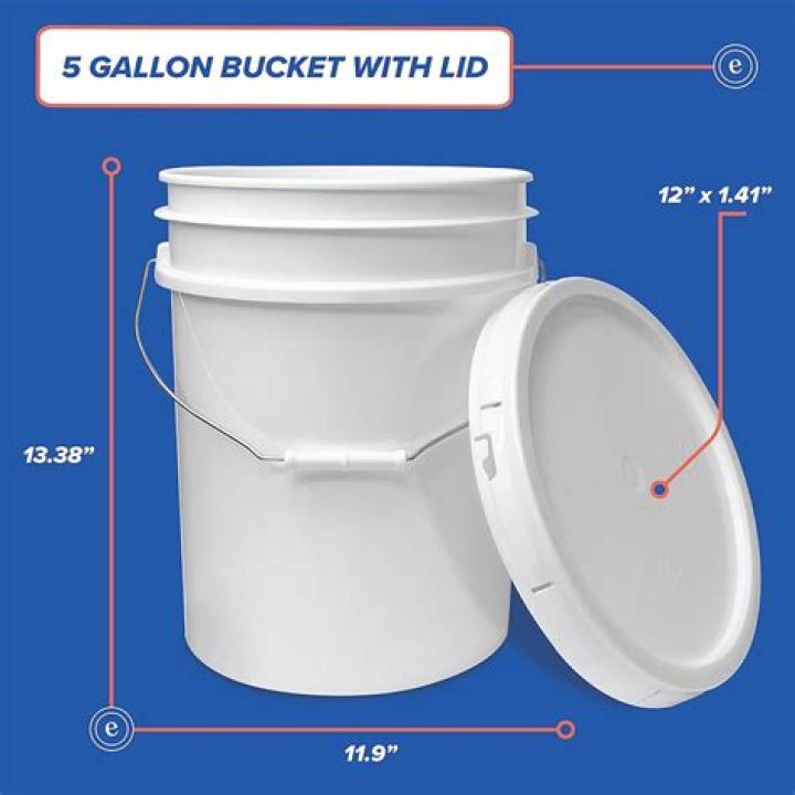 How heavy is a 5 gallon bucket of ice?