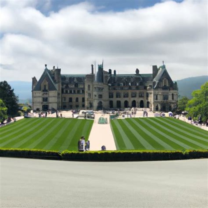 how long does it take to tour the biltmore