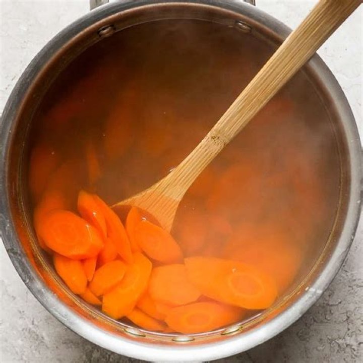 how long to boil carrots