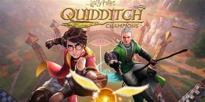 how many hoops are there in a quidditch pitch