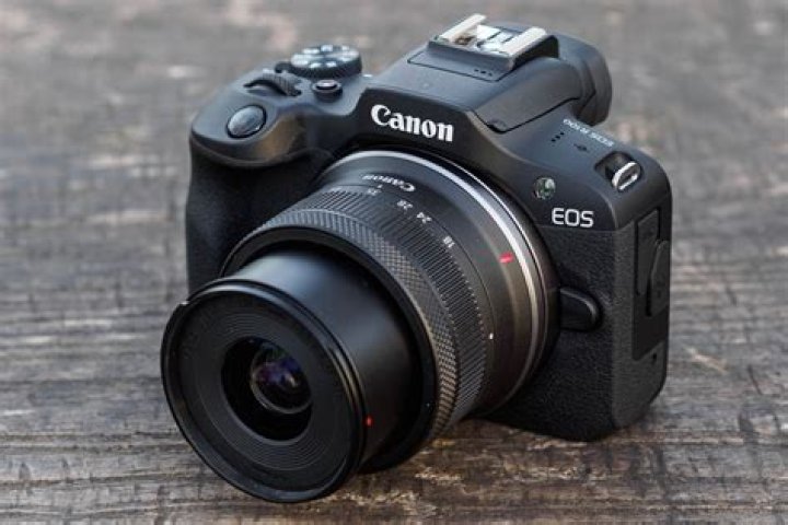 How many watts is Canon 580EX II?
