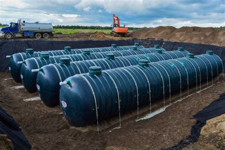 How much does it cost to remove an underground storage tank