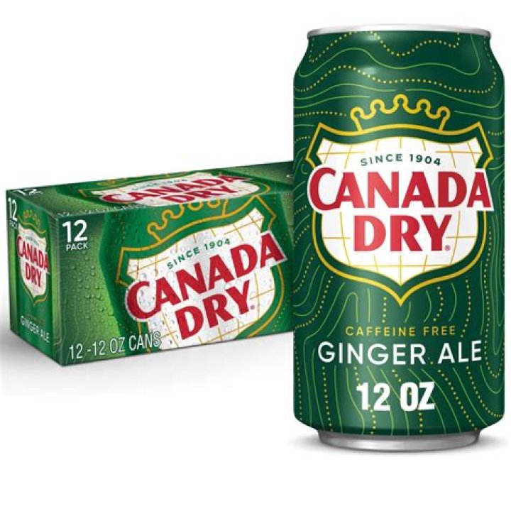 How much sugar is in a 12 oz can of Canada Dry ginger ale?