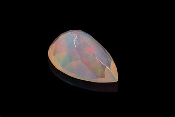 how to charge opalite