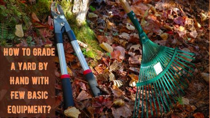 how to grade a yard by hand