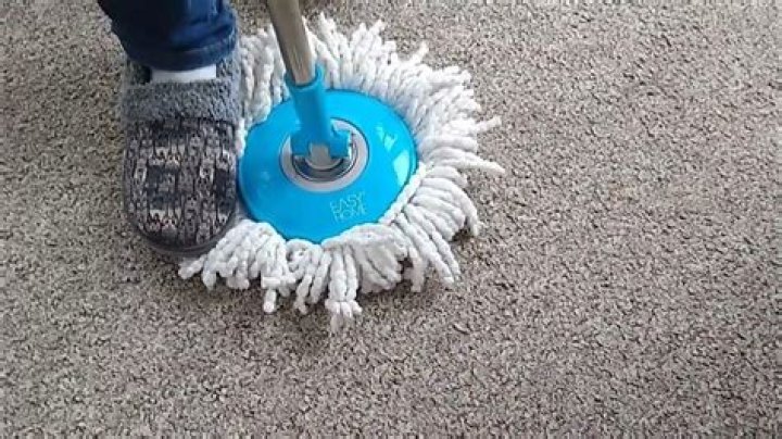 how to remove mop head