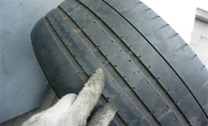 Is 7 32 A lot of tread?