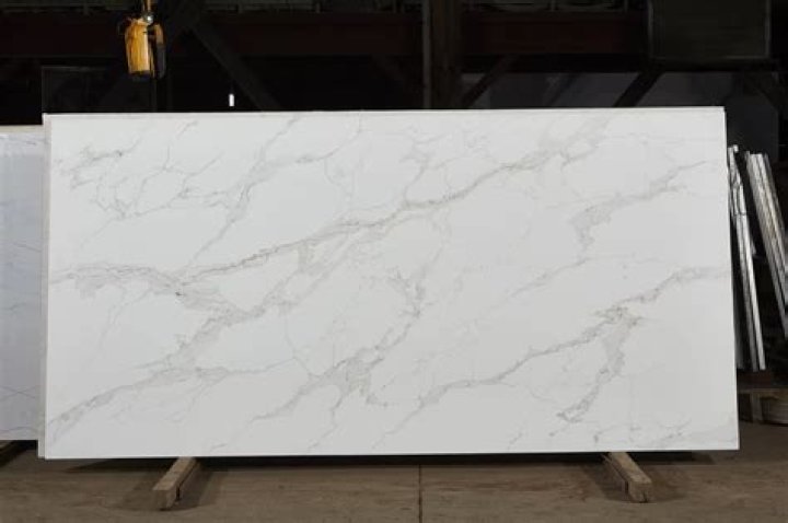 Is calacatta marble or quartz