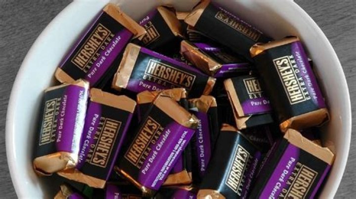 is hersheys dark chocolate vegan