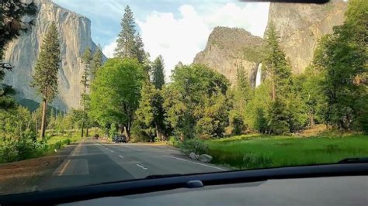 Is Highway 140 open to Yosemite?