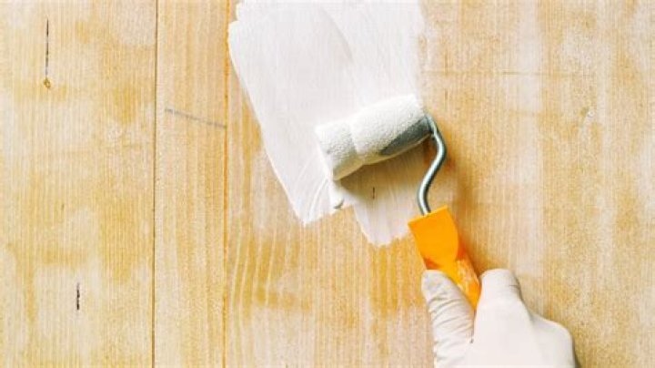 is latex paint toxic