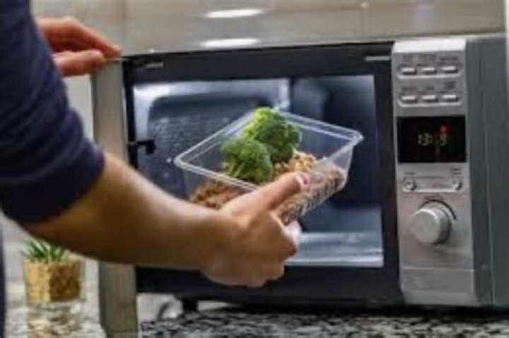 Is microwave cooking bad for you?