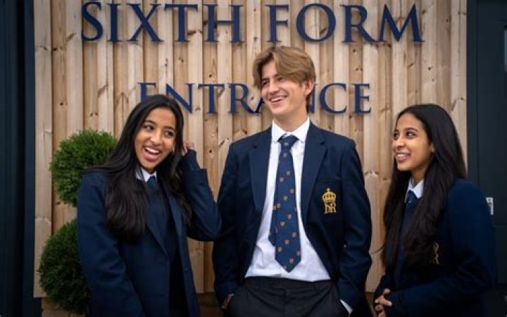 Is there uniform in sixth form?