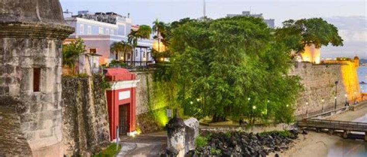 is zelle available in puerto rico