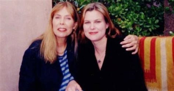 joni mitchell daughter